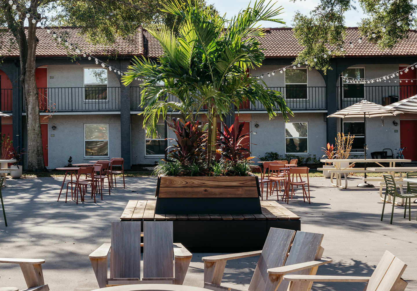 outdoor lounge